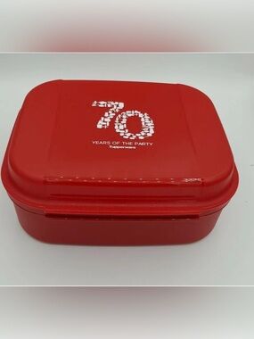 NEW | Rare Tupperware "70 Years of the Party" Anniversary Hinged Keeper – Red